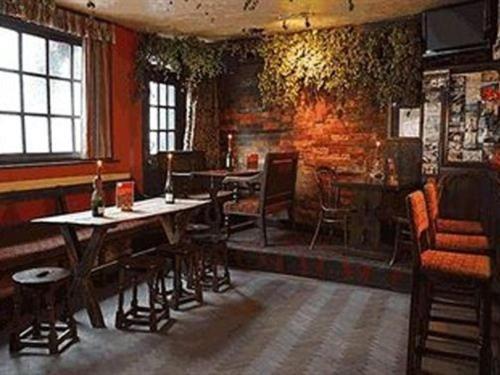 The Lamb Inn Marlborough Zewnętrze zdjęcie